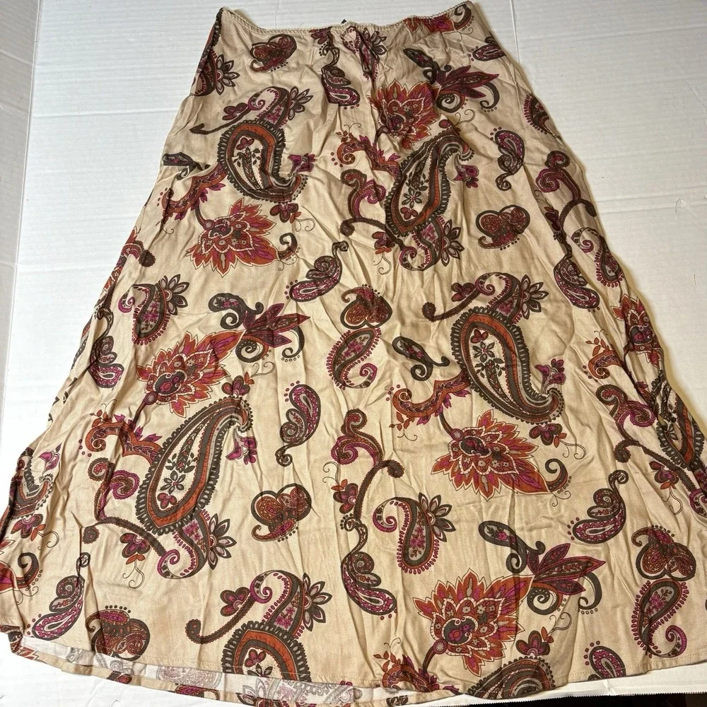 Croft & Barrow Beige Red Floral Paisley Modest MIDI Skirt Women's Sz 10 A2620